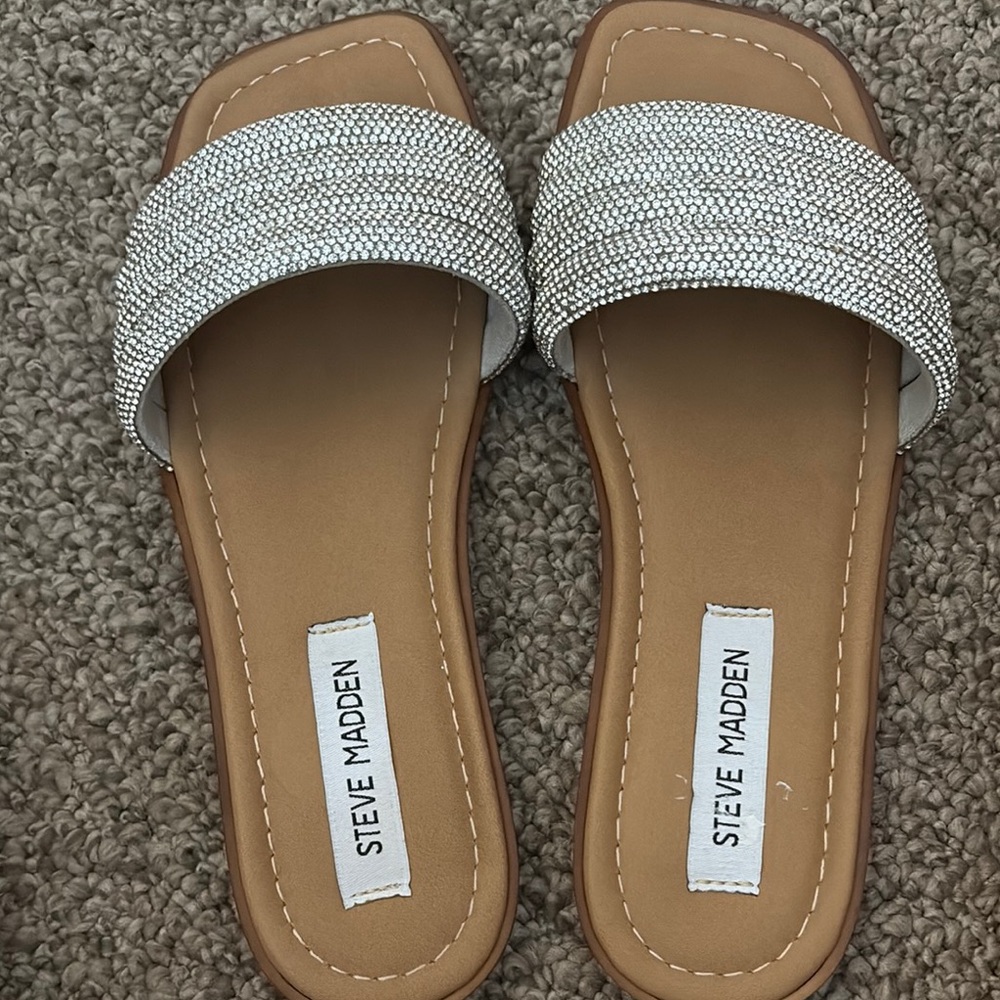 Steve Madden Women's Silver Slide Sandals